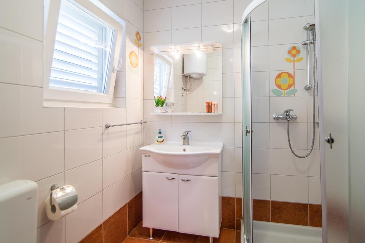 Apartment Vesna Rovinj Eksteriør bilde